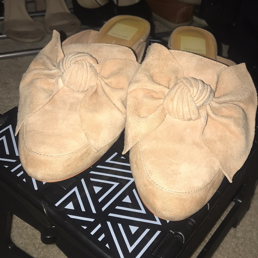 Dolce Vita Claudia Suede Bow Mules (tan/blush)